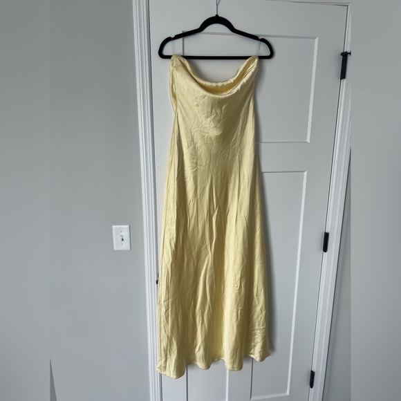 CHARLITA MAXI DRESS - Picture 3 of 5